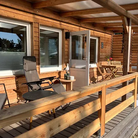 Huehnergott Beim Boddenstrand Vakantiehuis Sundhagen-Niederhof